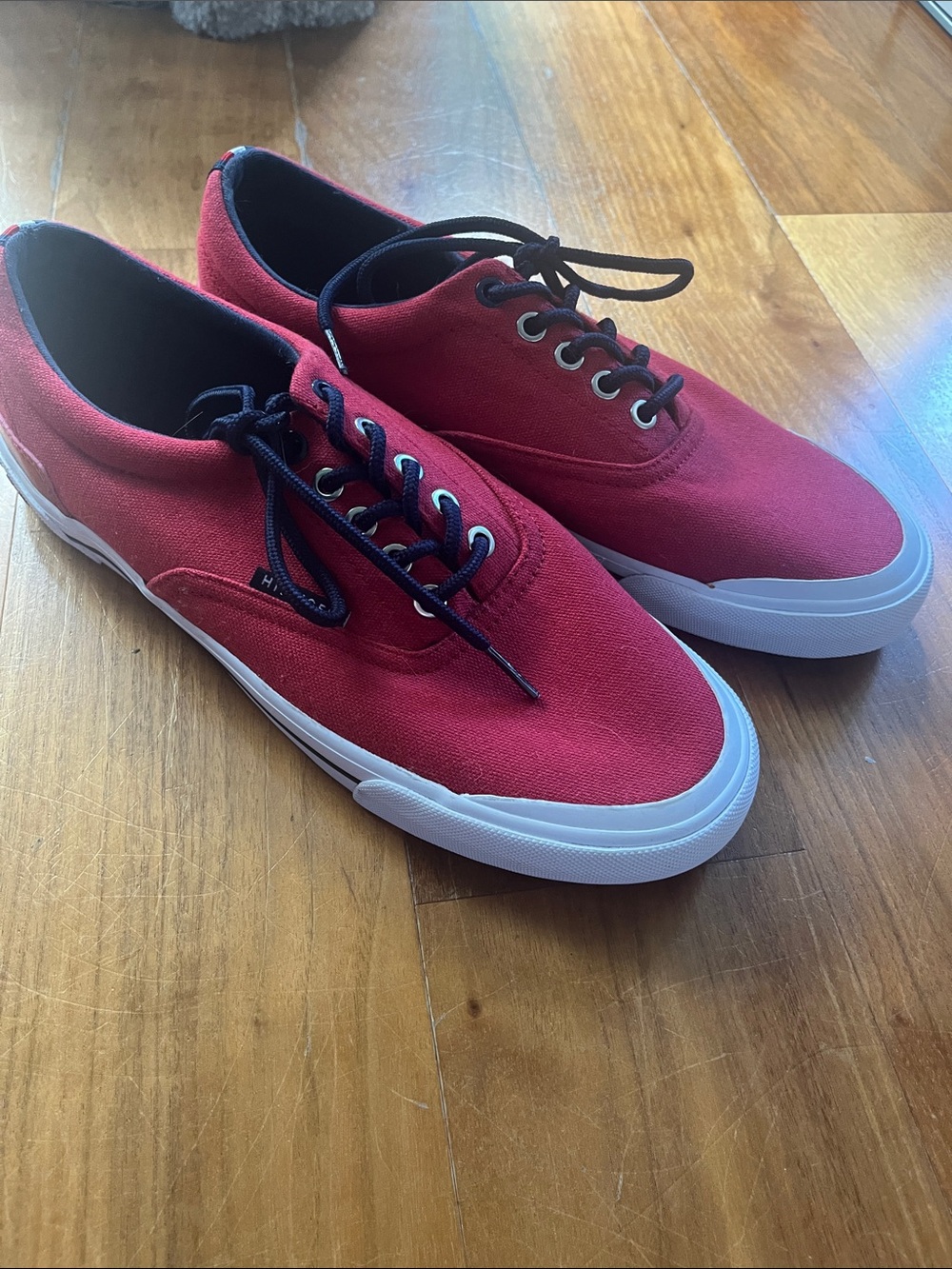 Tommy Hilfiger Red Canvas Low-Top Sneakers (size 8.5)